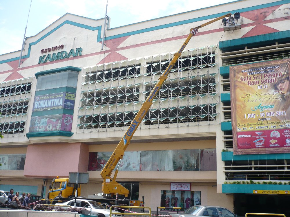 120ft SKYLIFT AT ANSANA PLAZA