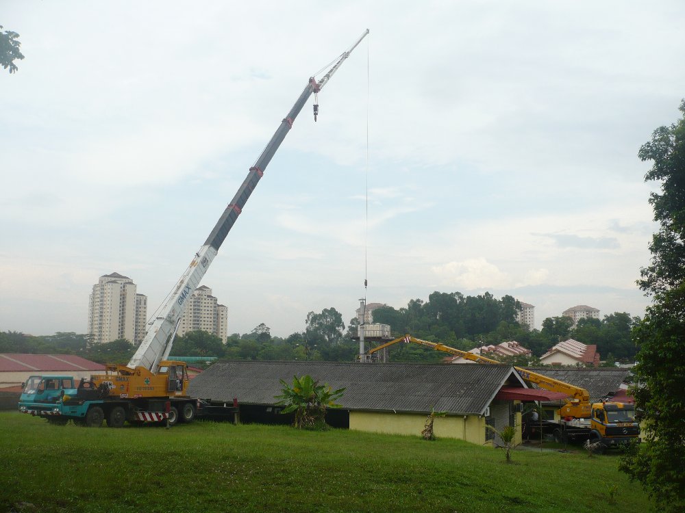 50t MOBILE CRANE & SKYLIFT DISMANTLE JOBS