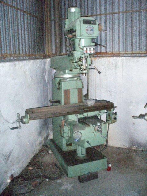 Recon Lagun Milling Machine