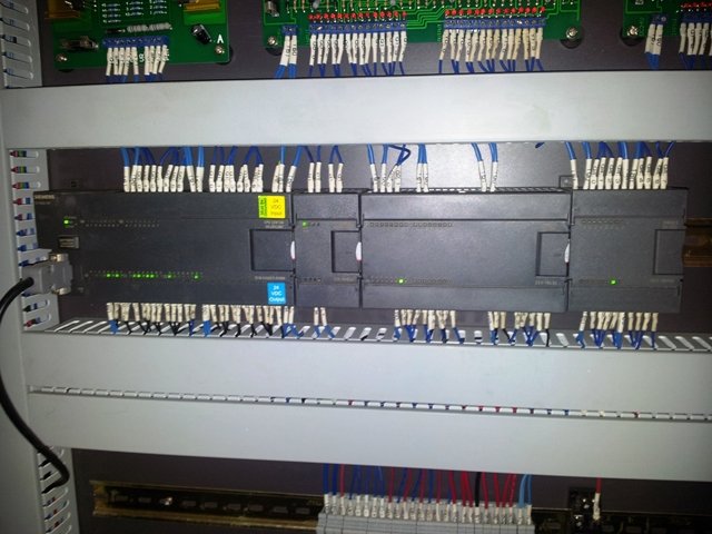 SIEMENS PLC S7-200 WRITING PROGRAM IN MALAYSIA , SINGAPORE AND INDONESIA