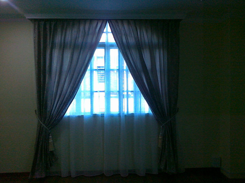 Curtain