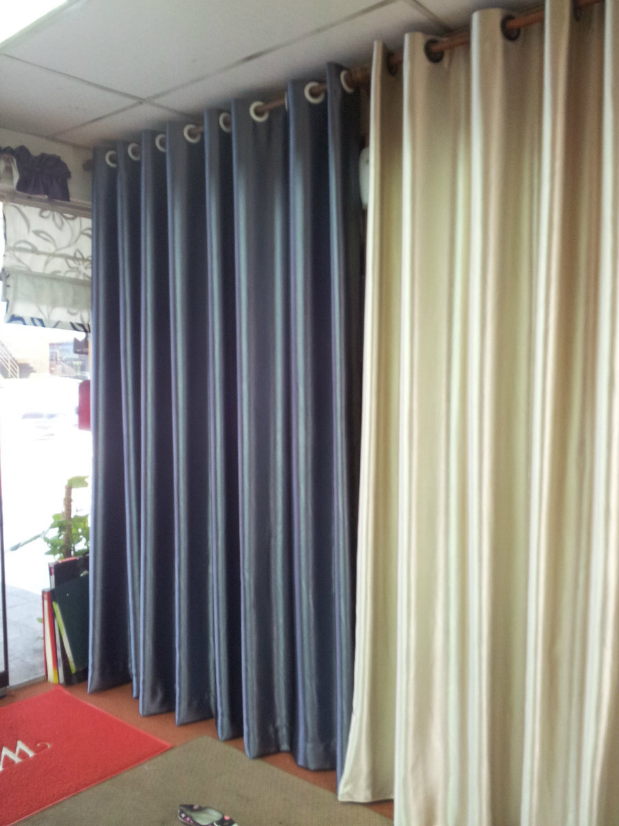 Curtain