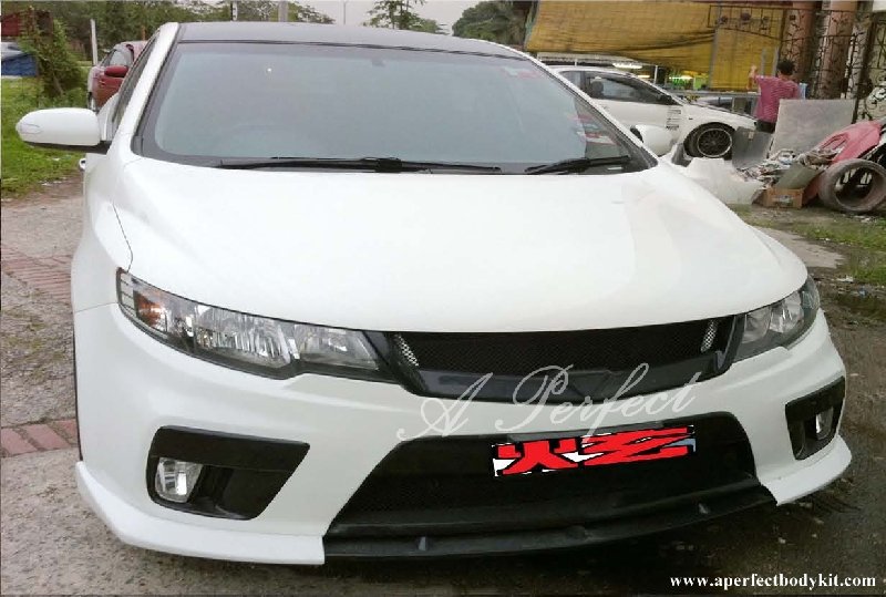 Kia Forte Front Bumper (Koup Style), Front Lip (NF Style) & Front Grill (RR Style) 