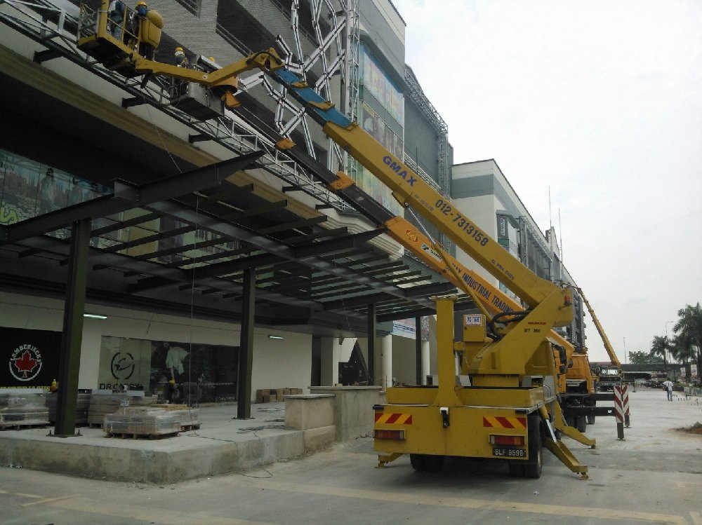 skylift wumag wt 300 & tadano AT 250