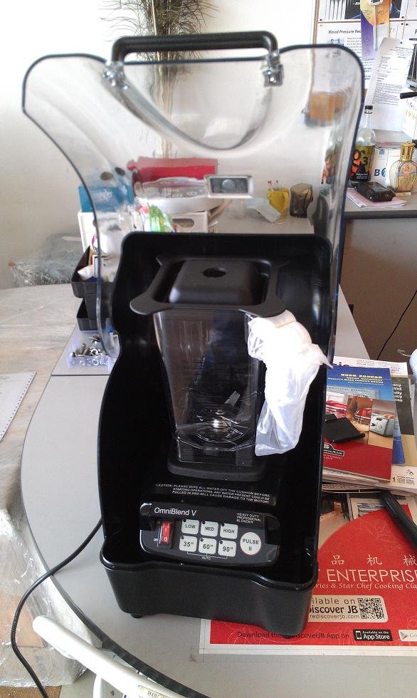 NEW ARRIVAL - NOISE ENCLOSURE COVER ICE BLENDER MACHINE NEW ARRIVAL - NOISE ENCLOSURE COVER ICE BLENDER MACHINE