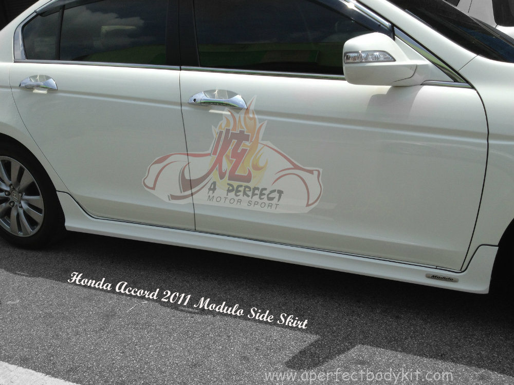 Honda Accord 2011 Modulo Side Skirt 