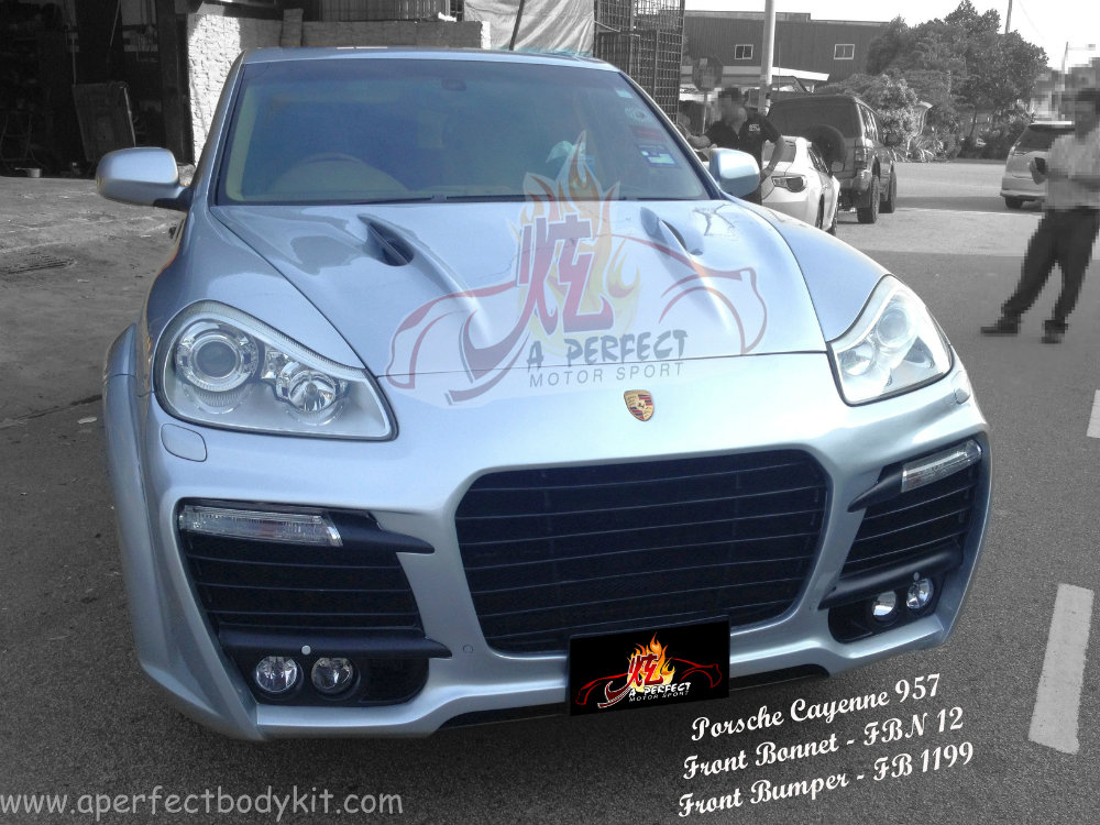 Porsche Cayenne 957 Tech Style Front Bumper 