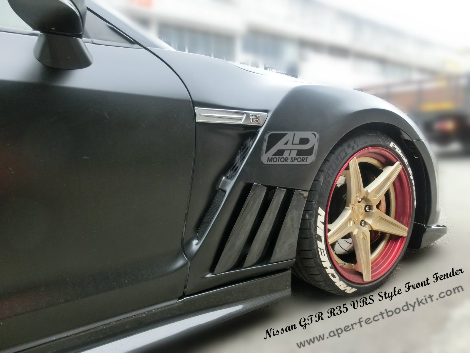 Nissan GTR R35 VRS Front Fender 