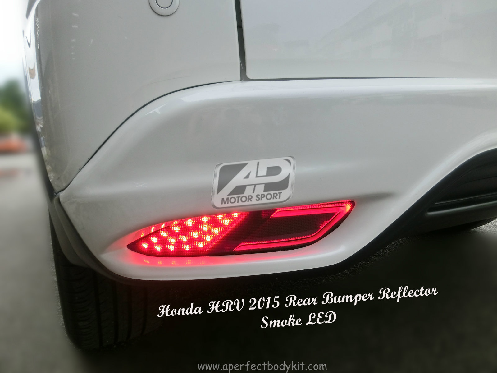 Honda HRV 2015 Rear Bumper Reflector LED Smoke 