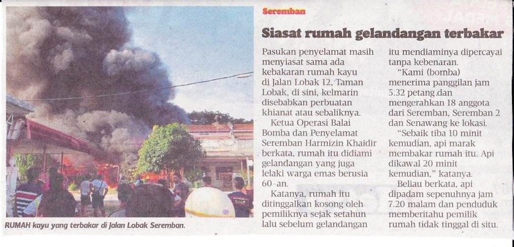 rumah kayu terbakar