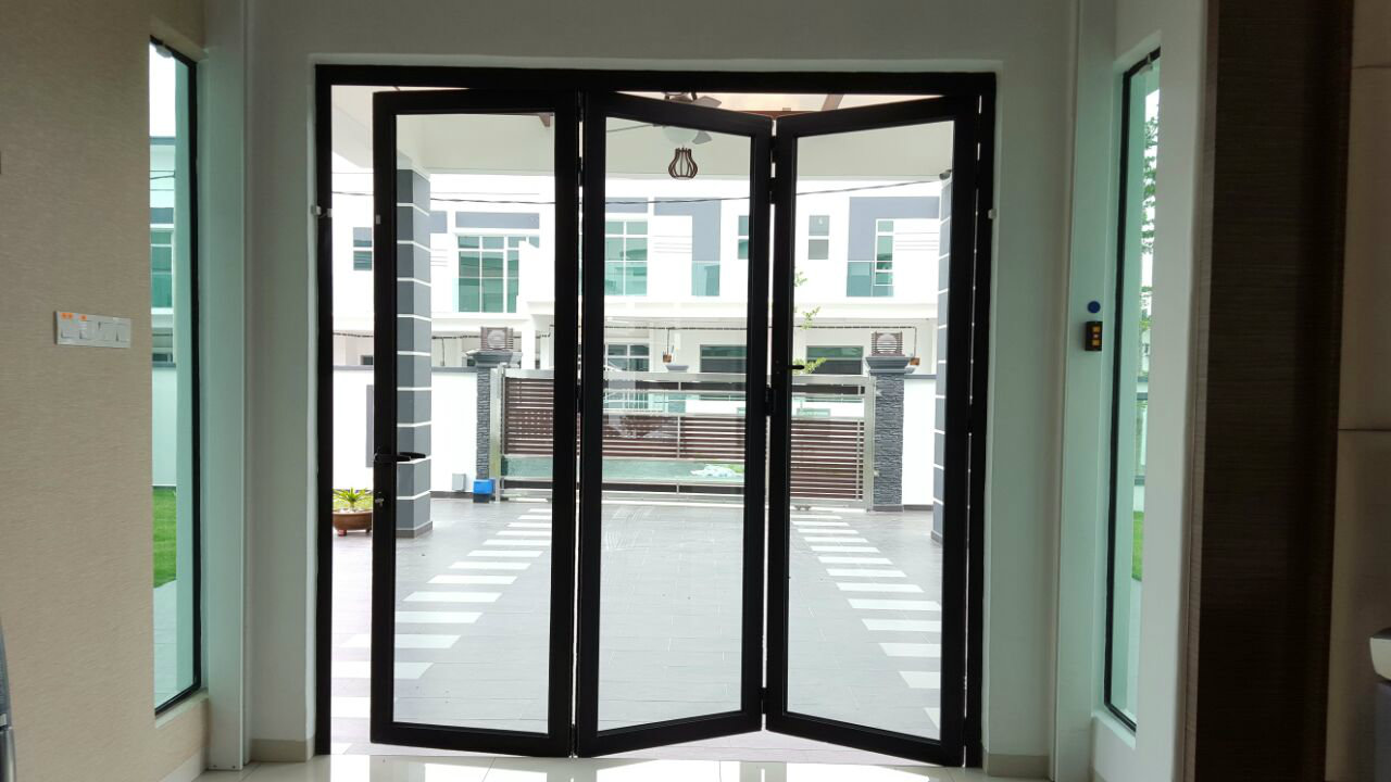 High Performance Fold Door