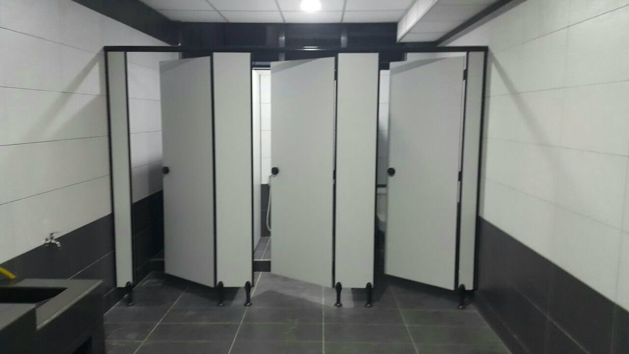 Toilet Cubicle