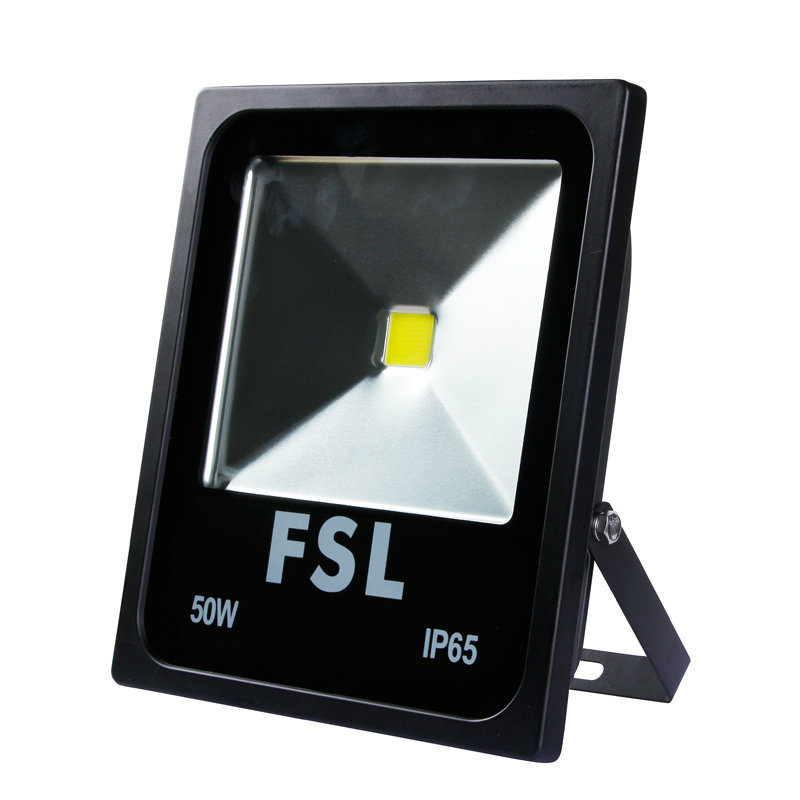 LED FLOOD LIGHT