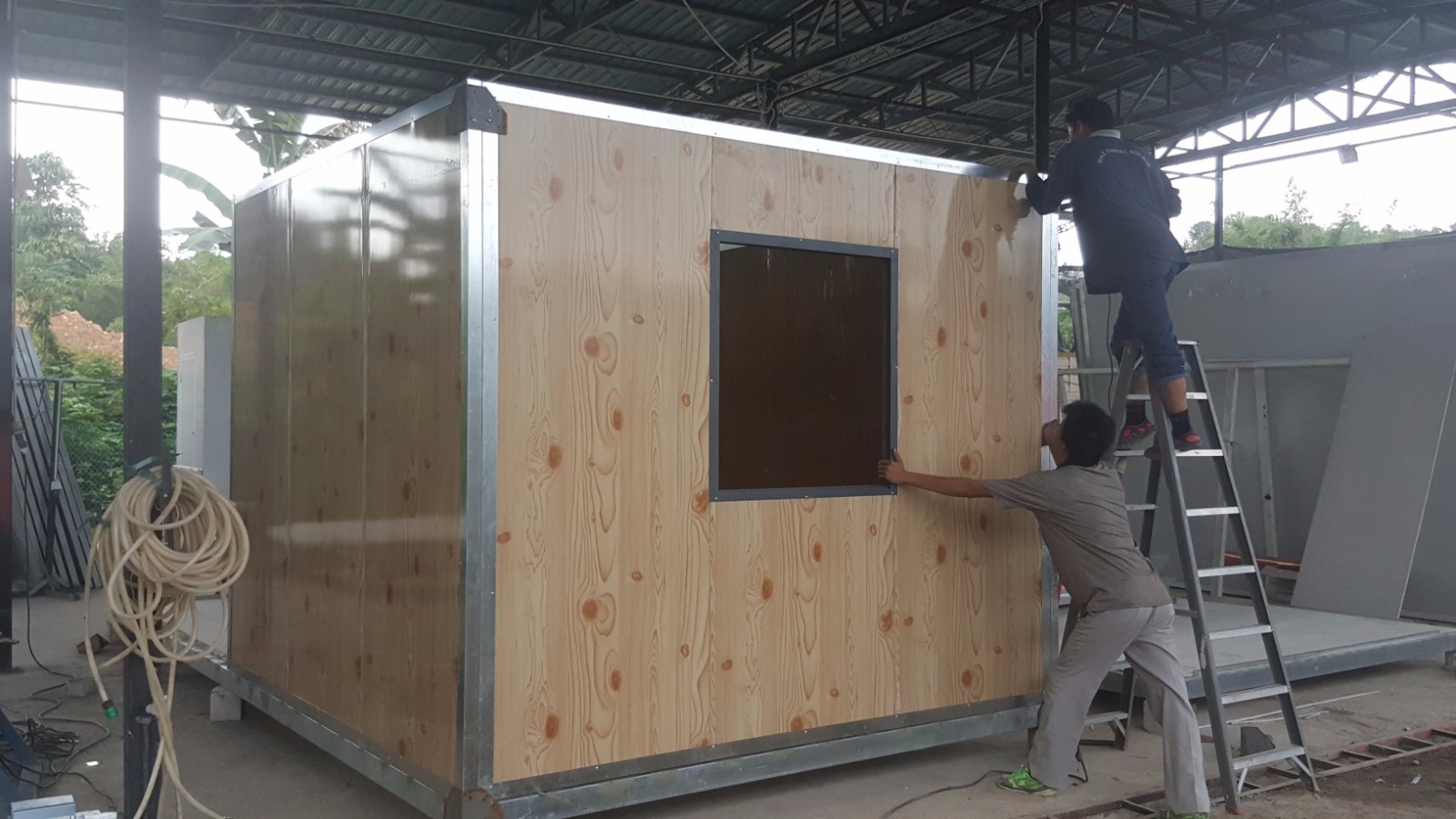 Wood Grain Texture Walling Cabin