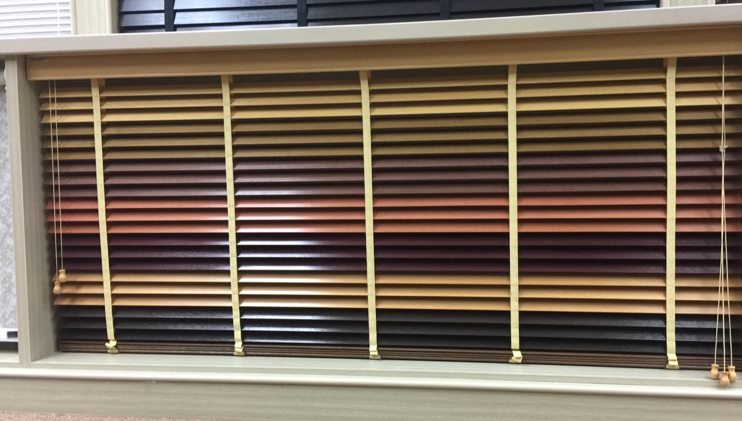 Timber Venetian Blinds Are Trend For Jb & Singapore