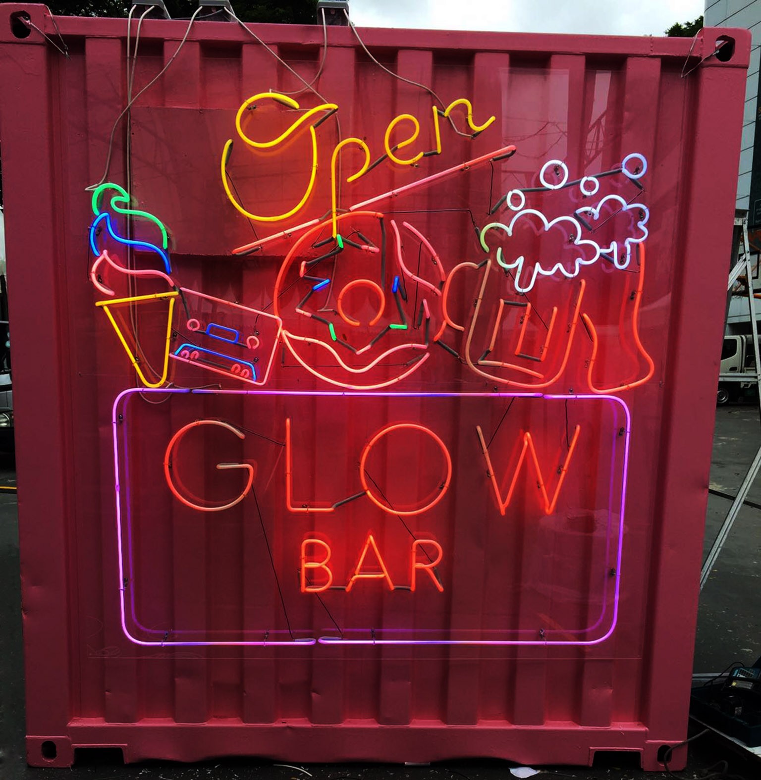 Glow Bar