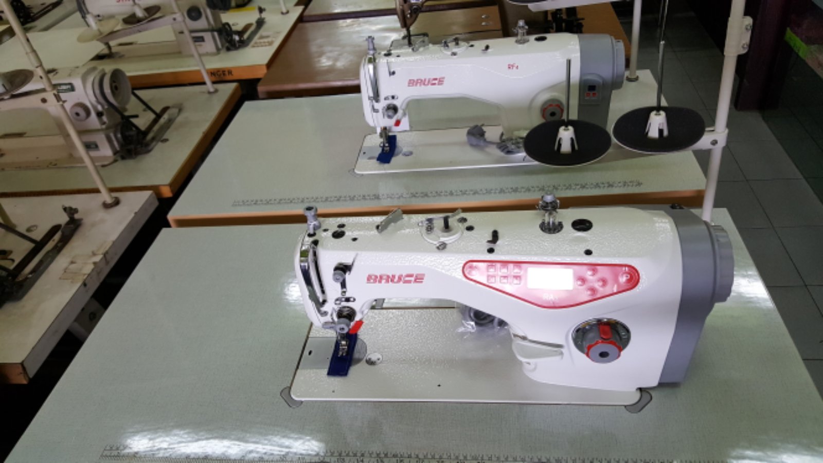 New Bruce Hi Speed Sewing  machine