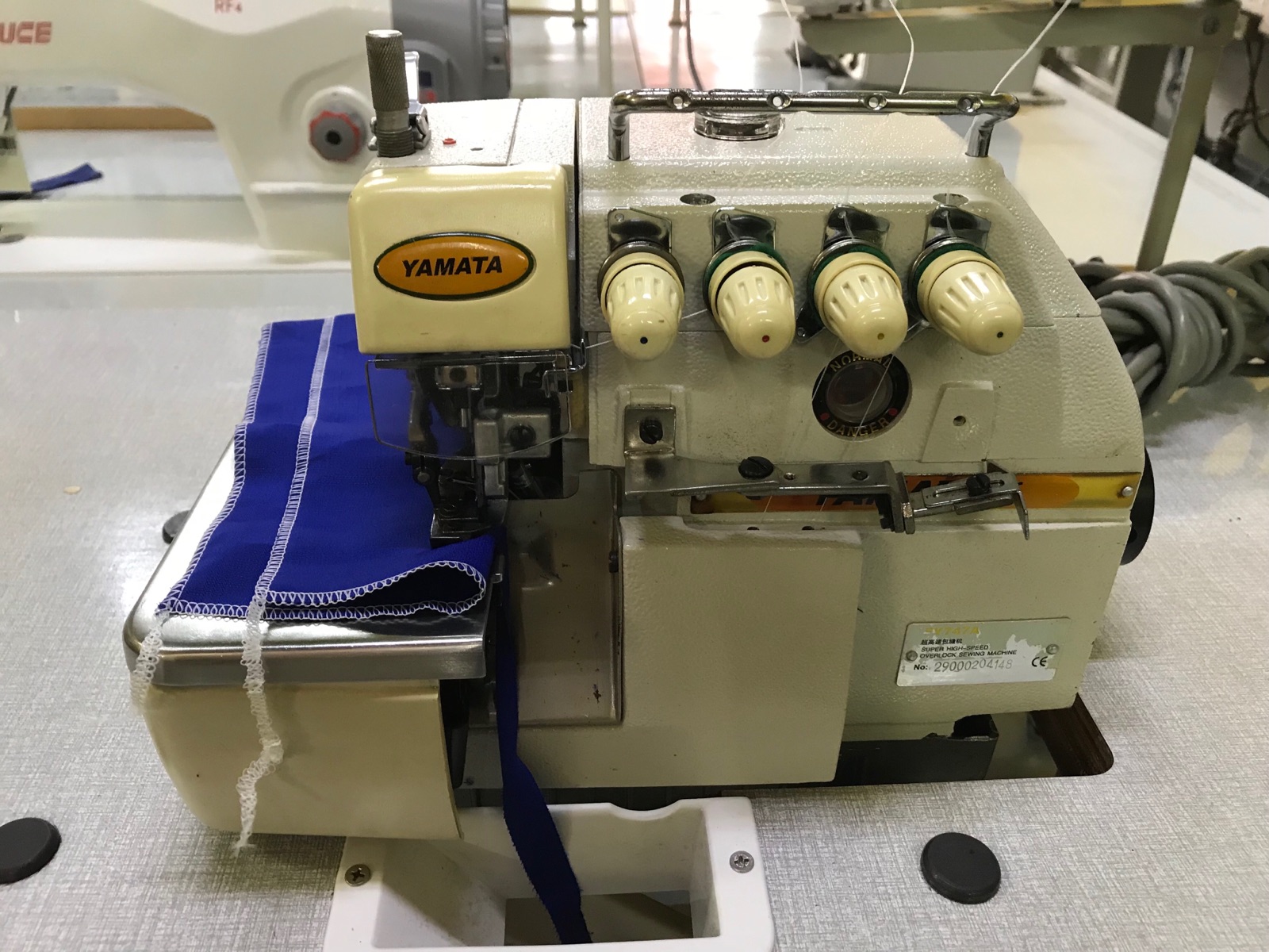 2nd Yamata Overlock Sewing Machine 