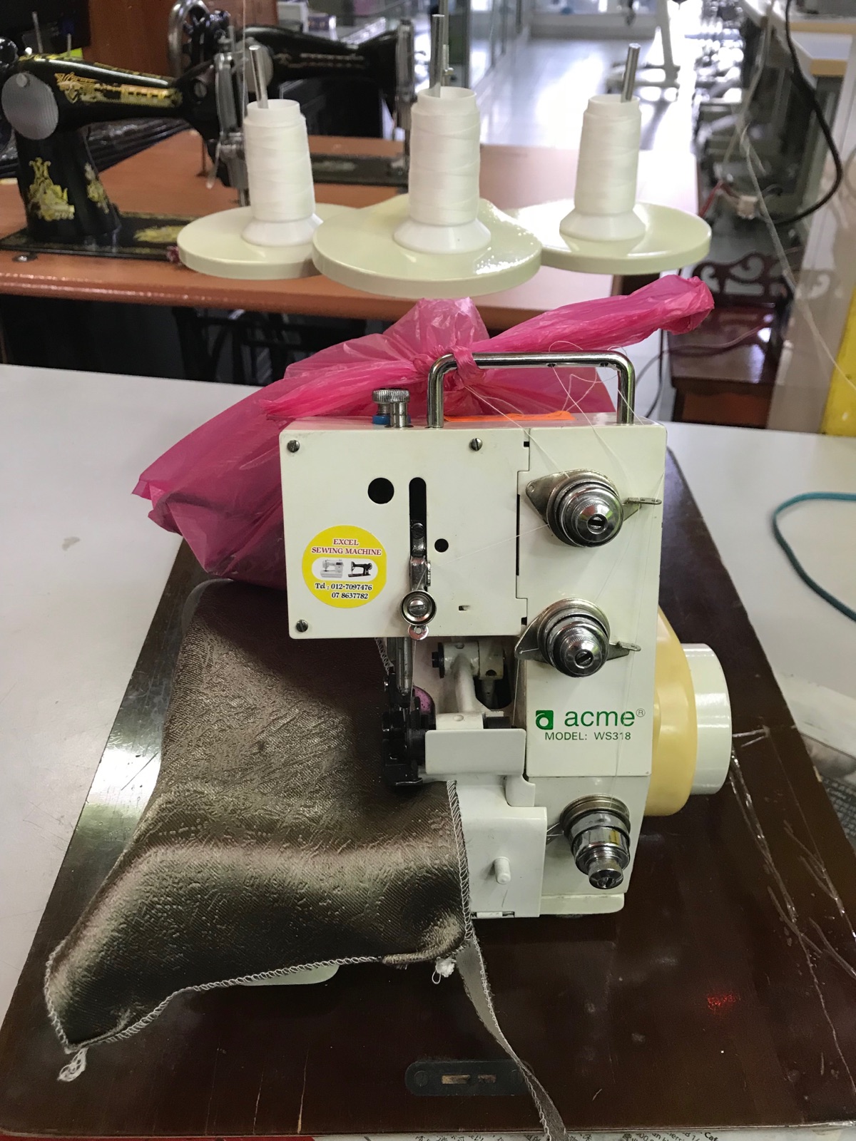 Second Hand Overlock Portable Sewing Machine 