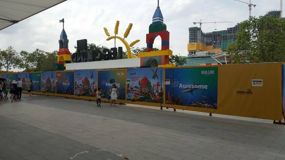 Legoland Hoarding