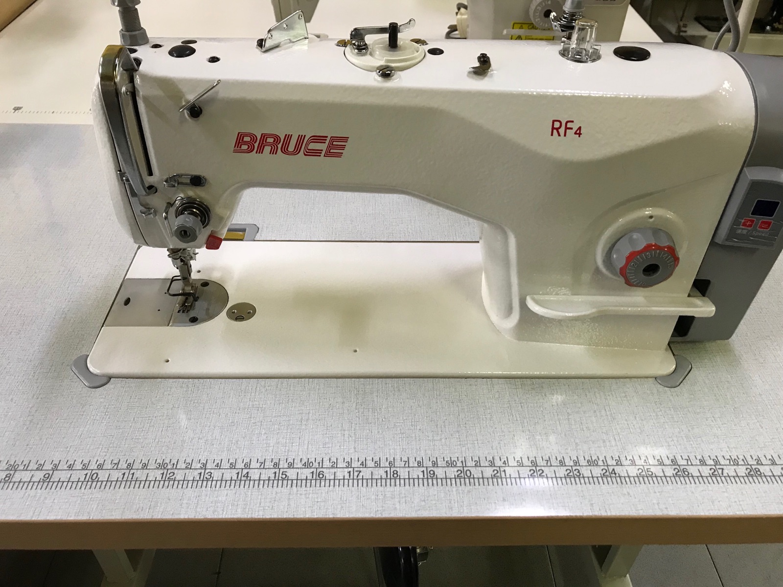 New Bruce Hi Speed Sewing Machine 