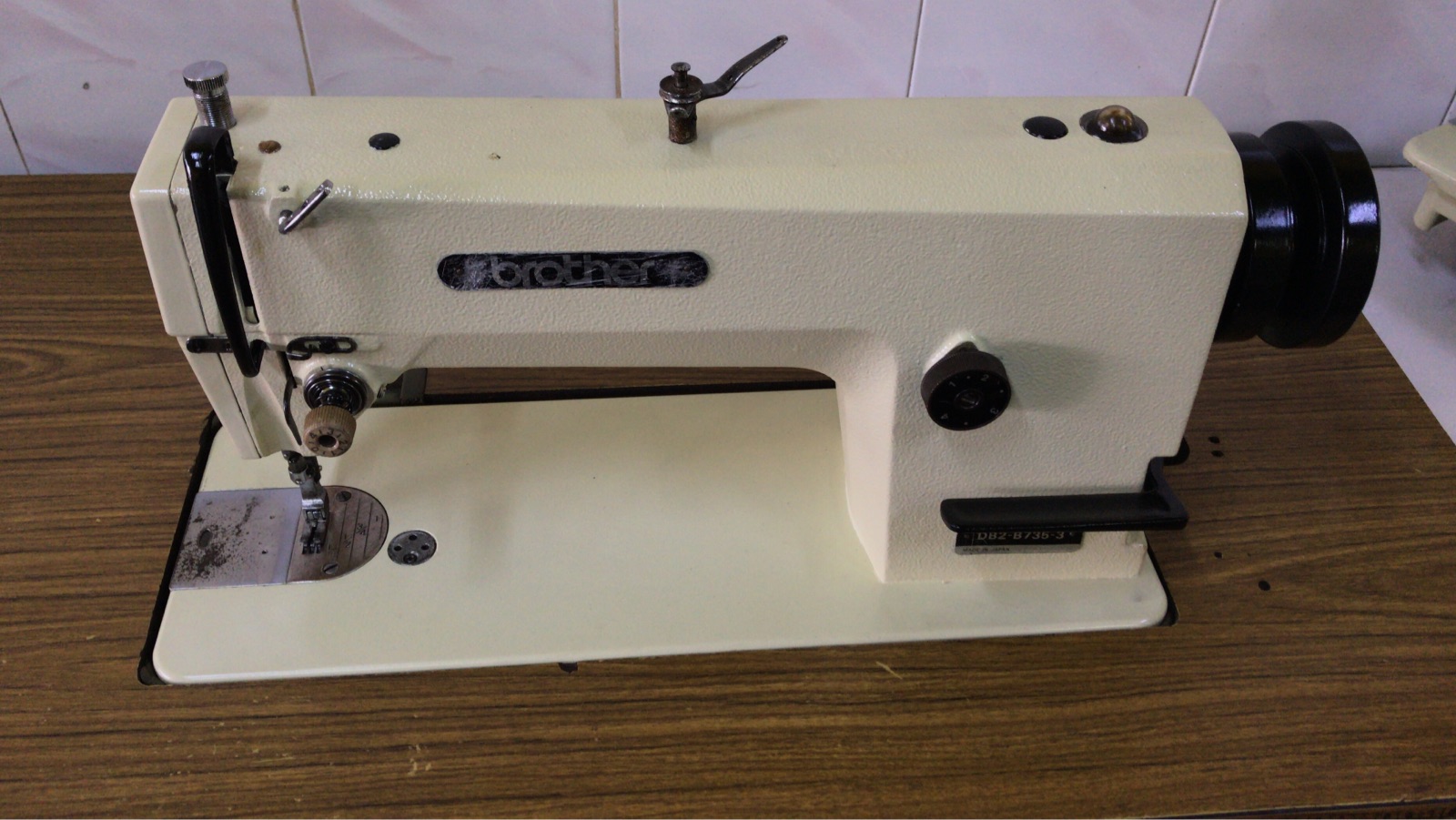 2nd Brother Hi Speed Sewing Machine 