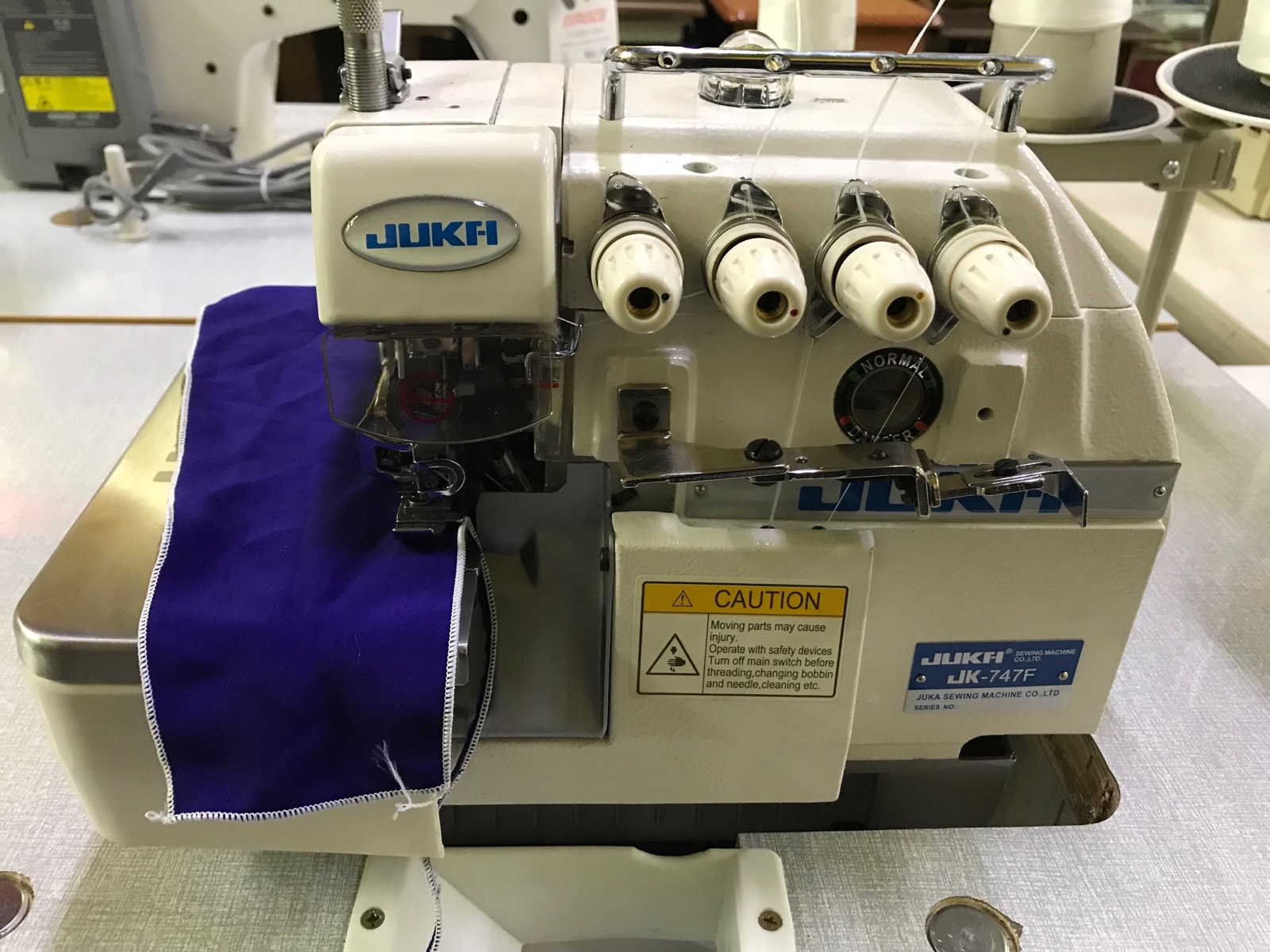 New Juka Overlock Sewing Machine 