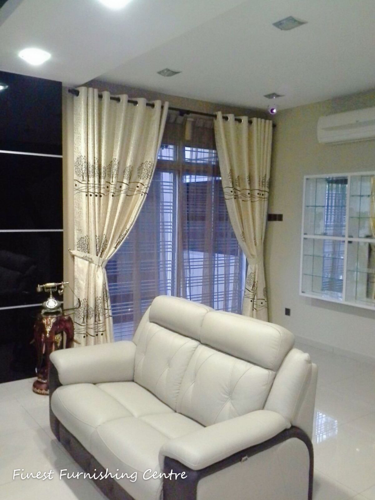Curtain