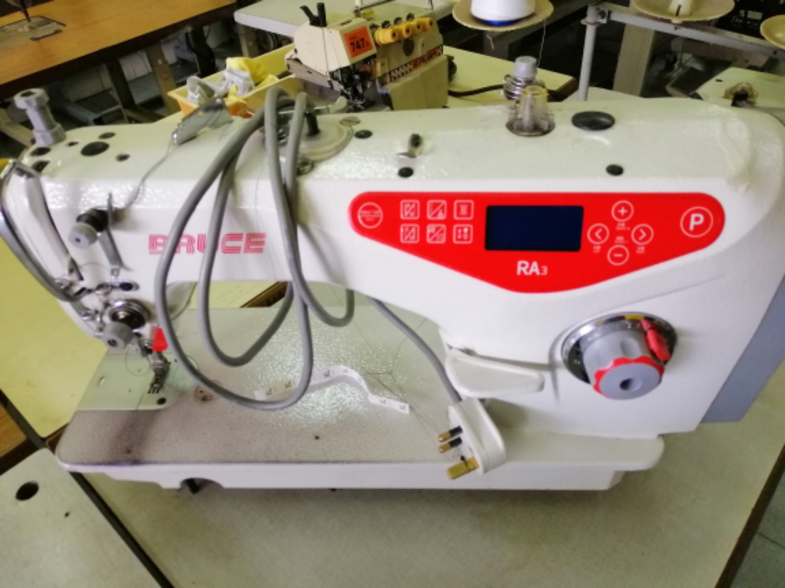Repair Bruce Automatik Sewing Machine 