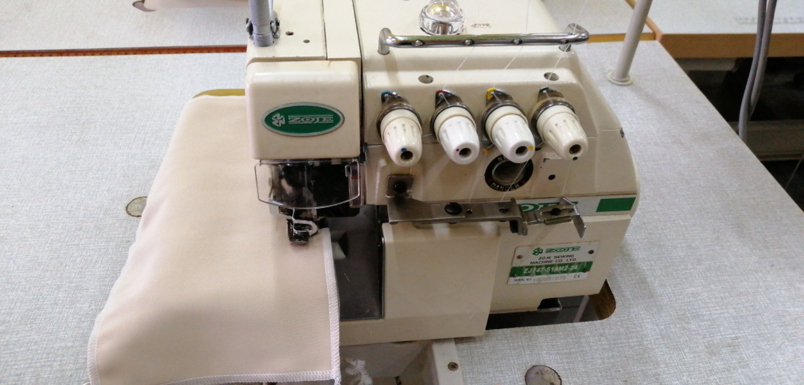 Second Hand Zoje Overlock Sewing Machine 