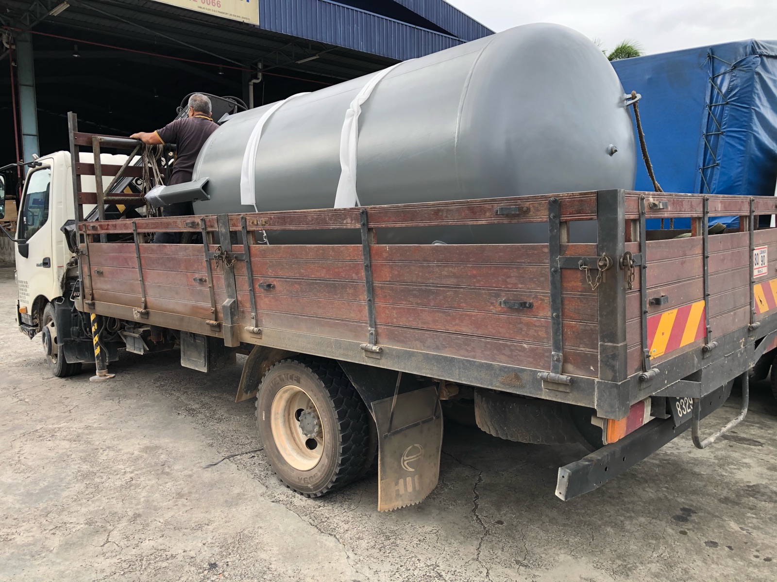 Yuen Fee 4000 Litres Air Receiver Tank 