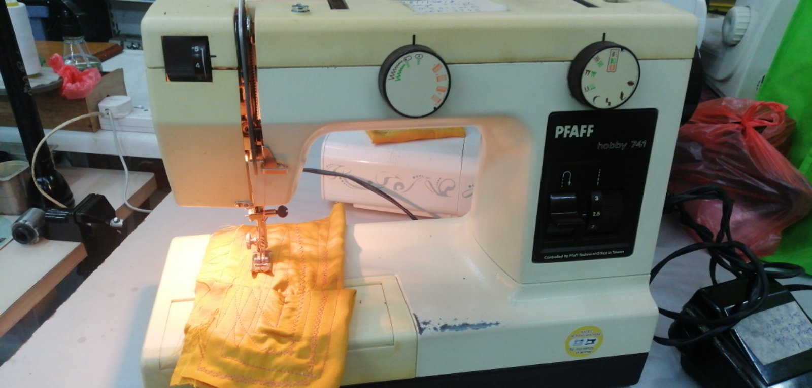Repair Sevis Pfaff Portable Zie Zig Sewing Machine 