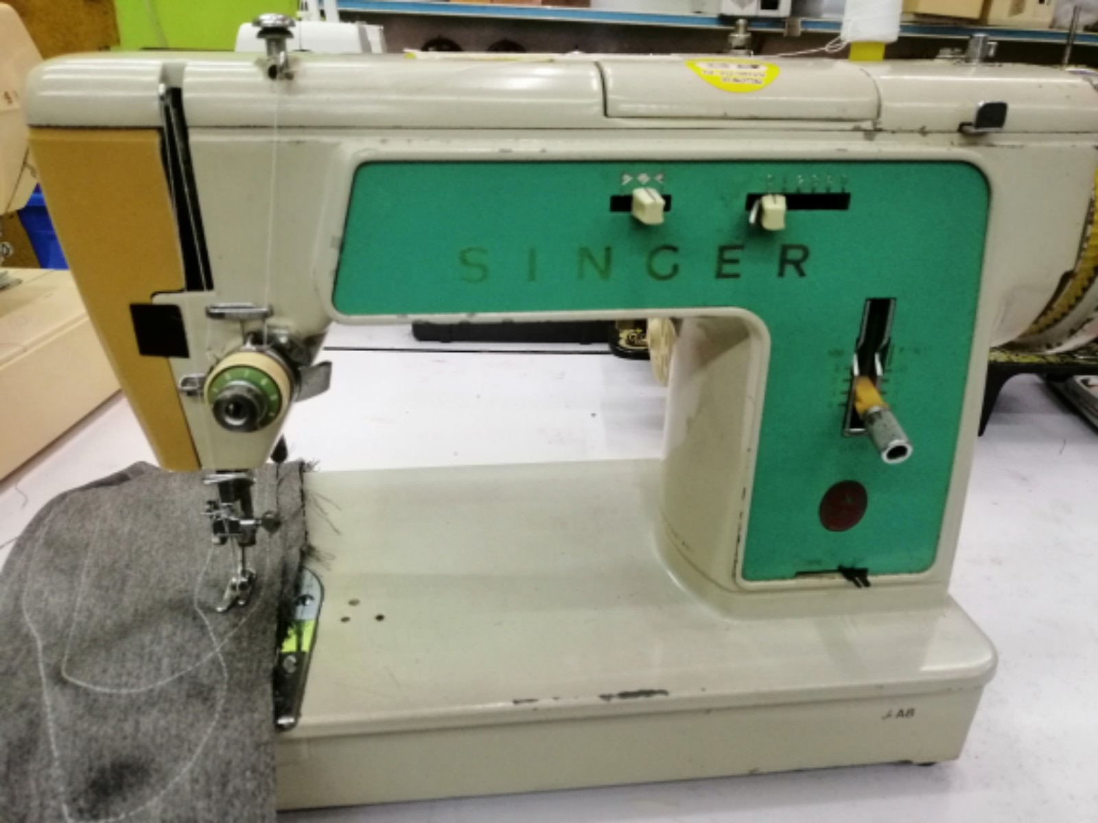 Repair Sevis Singer Antique Sewing Machine 