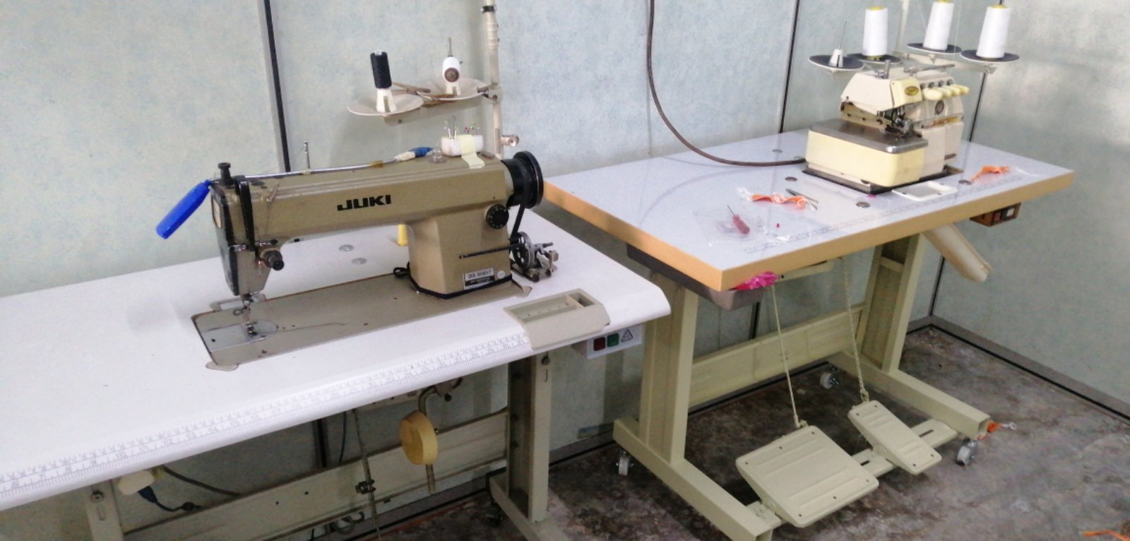 Second Hand Juki Hi Speed Lockstich Sewing Machine And Industrial Overlock Sewing Machine 