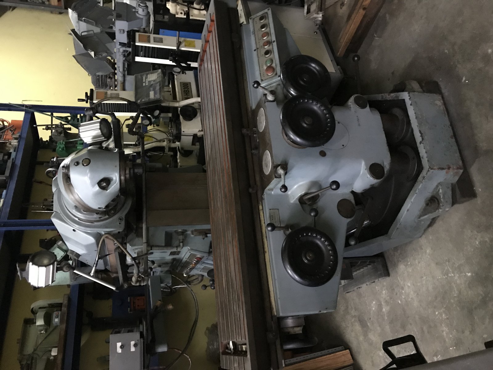 Japan Roku Roku Universal Milling Machine