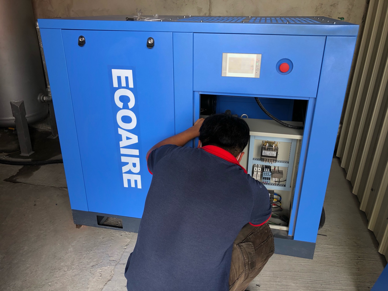 Service 30 HP ECOAIRE Inverter Type Air Compressor 