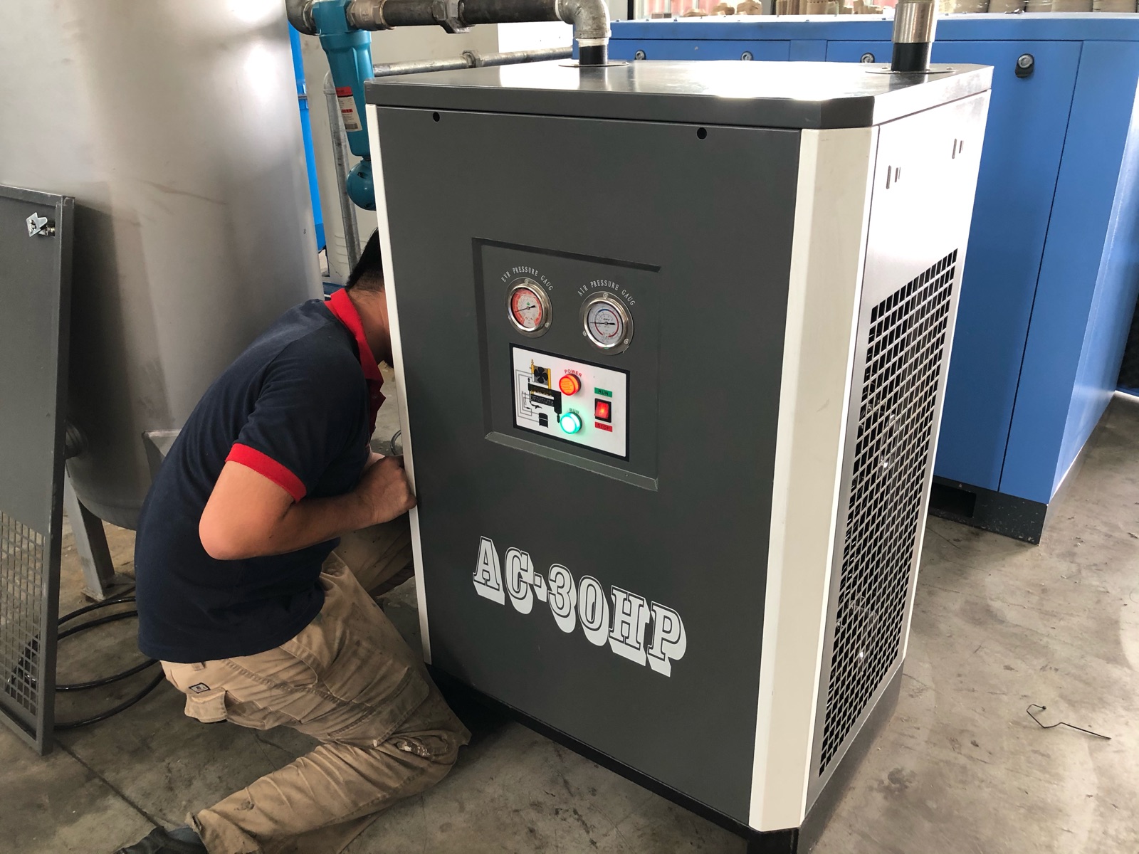 Service 30 HP AC Air Dryer AC-30HP 