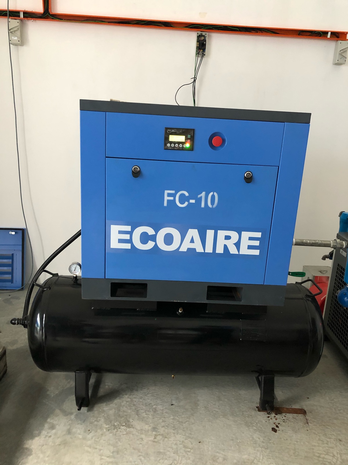 10 HP ECOAIRE Screw Air Compressor C/W Air Receiver Tank 