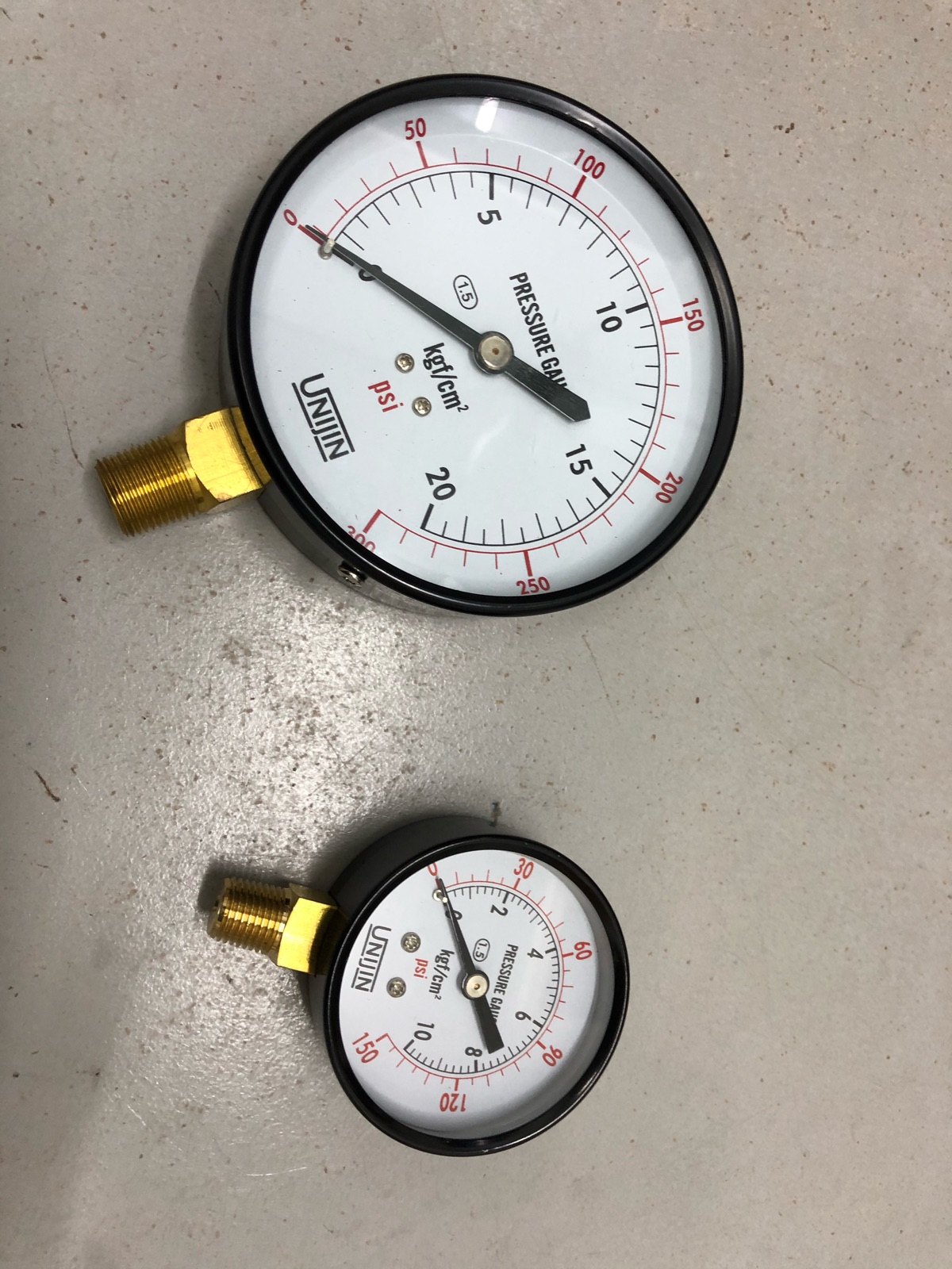 Pressure Gauge 