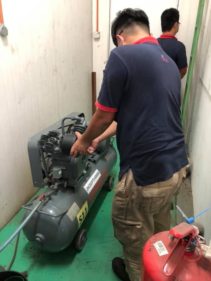 Service Hitachi Bebicon Air Compressor