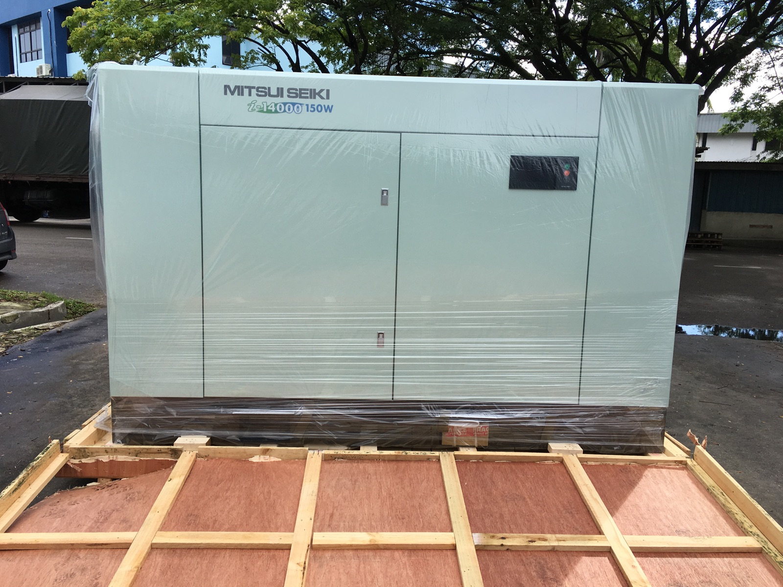 Mitsui Seiki Oil Free Air Compressor I-14150W 