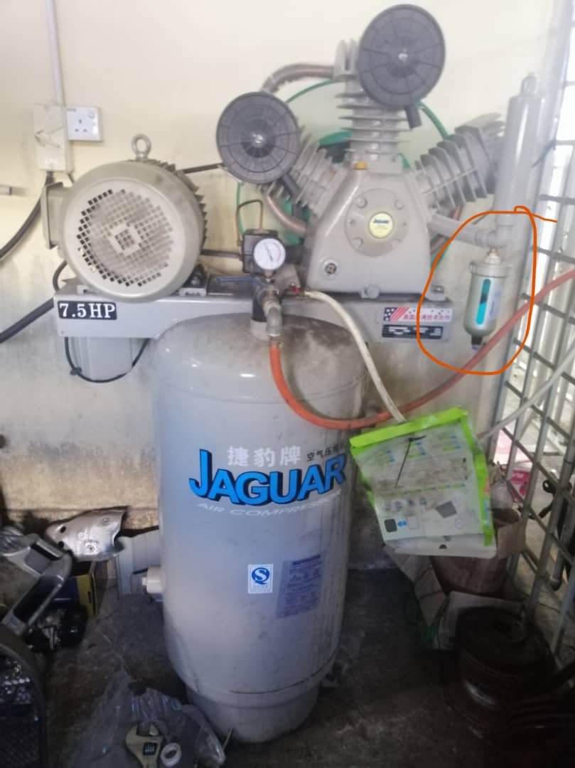 7.5 HP Jaguar Air Compressor HET90V200