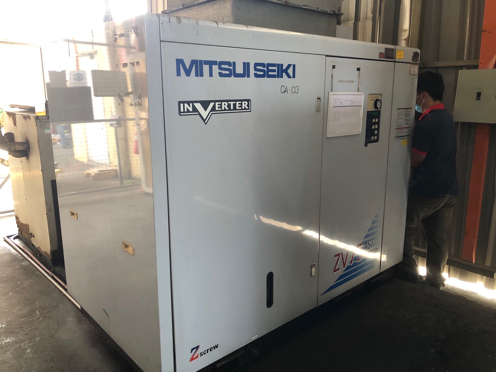 Service 100 HP Mitsui Seiki Inverter Type Air Compressor ZV75AS3i 