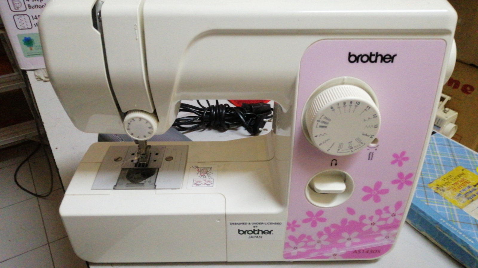 SECOND HAND BROTHER PORTABLE HOME SEWING MACHINE 