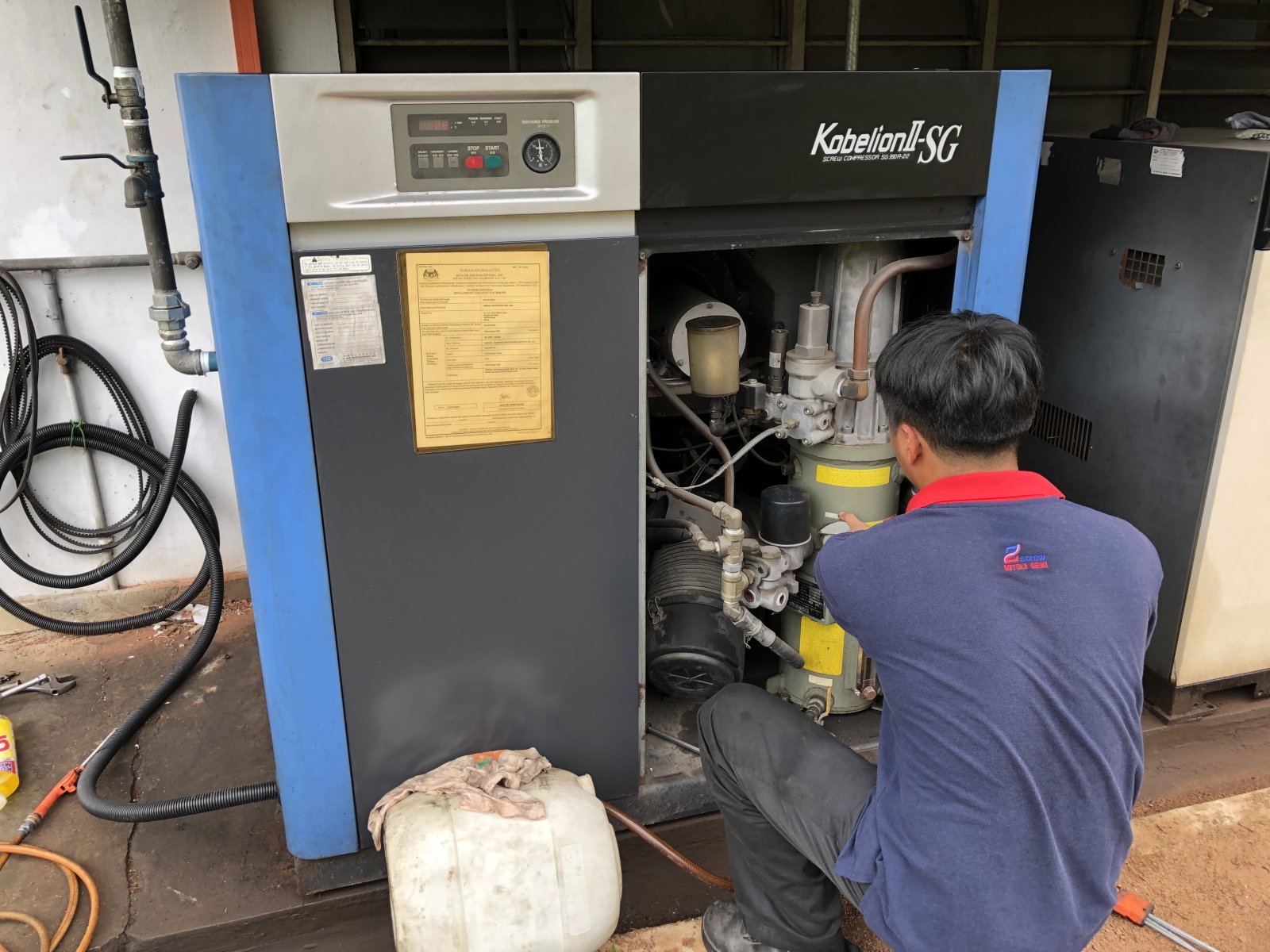 Service Kobelco Air Compressor