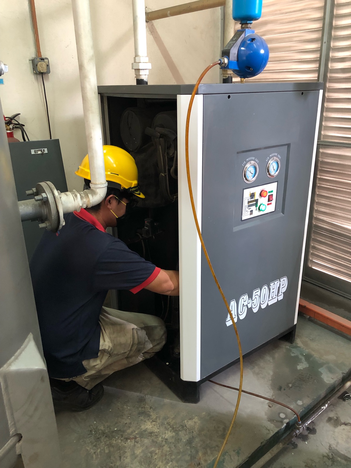 Service 50 HP AC Air Dryer 