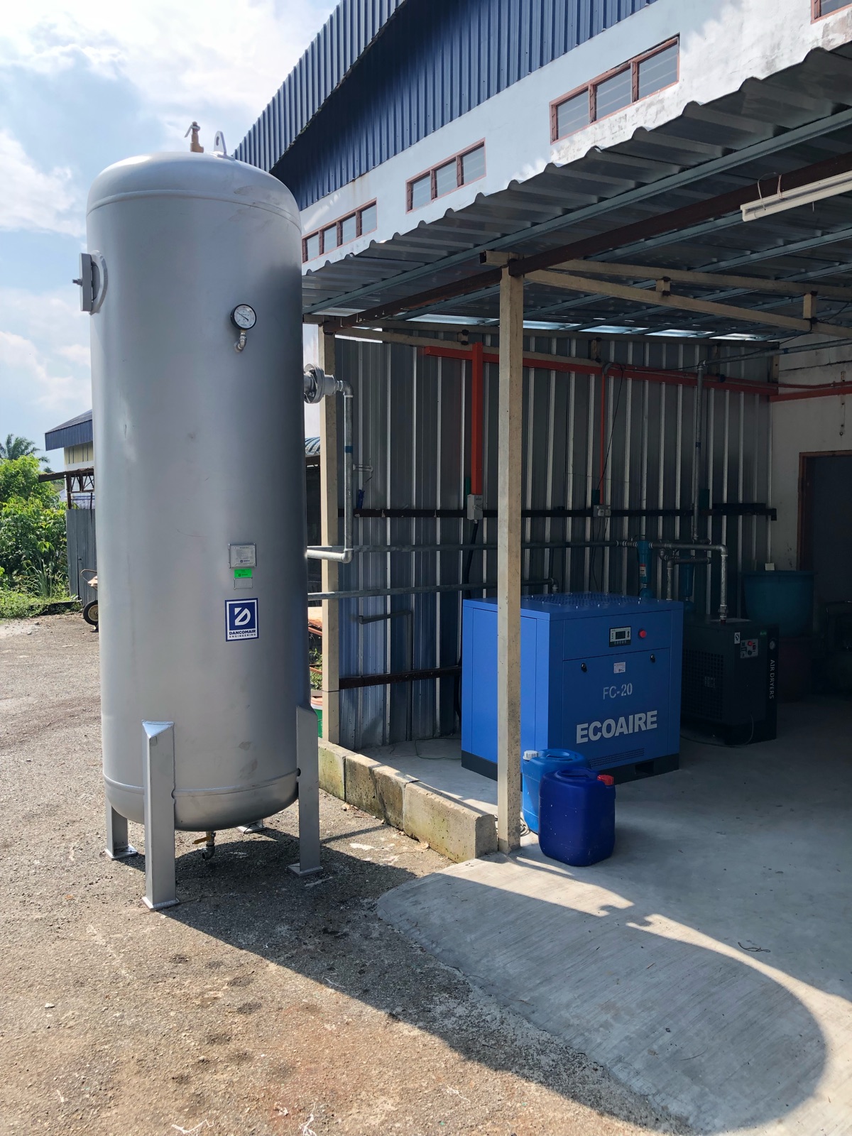 New 20 HP ECOAIRE Compressed Dry Air System Installation Works 