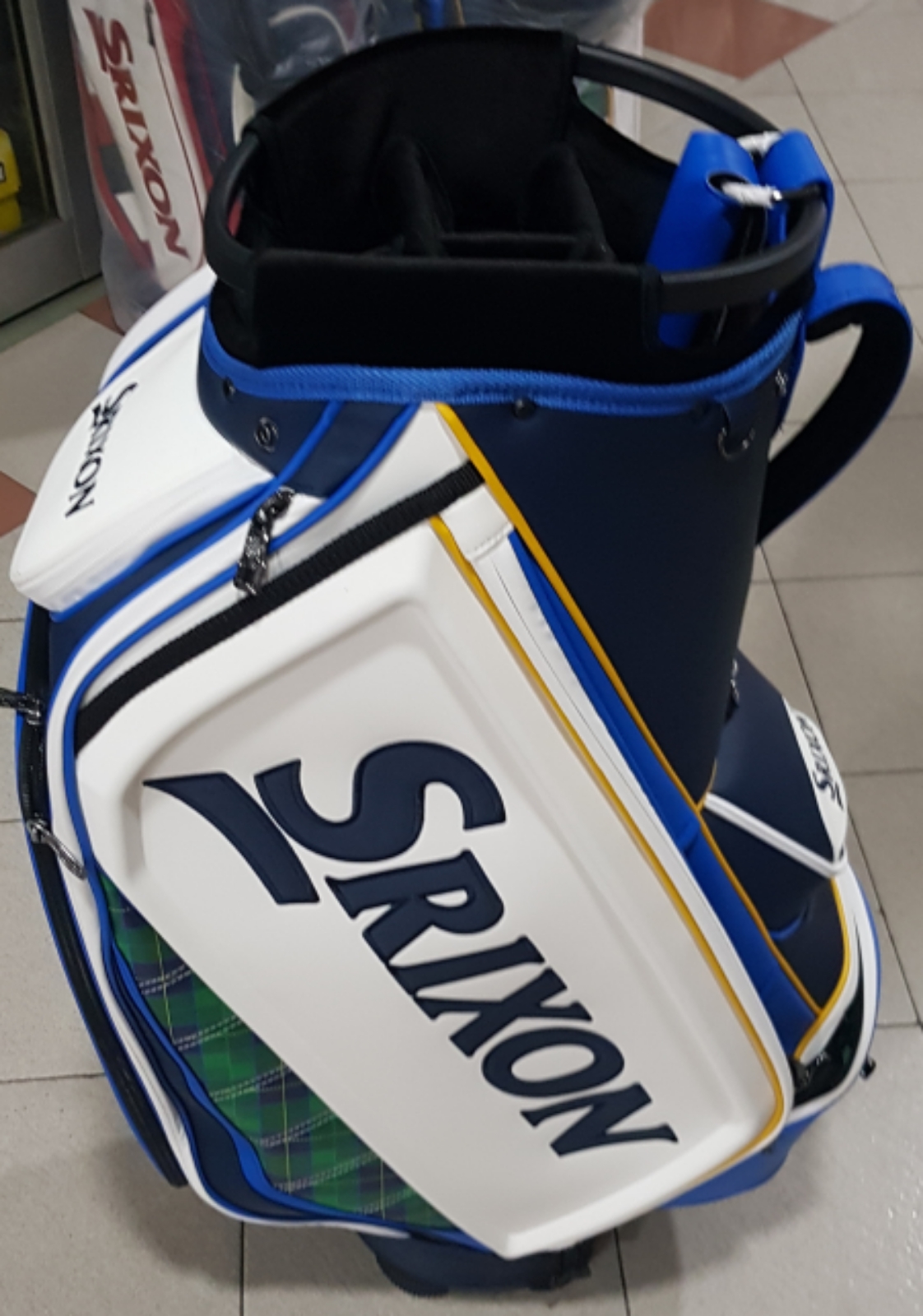 13/6/2022 Srixon US Master Cart Bag Newpages Network Sdn. Bhd.