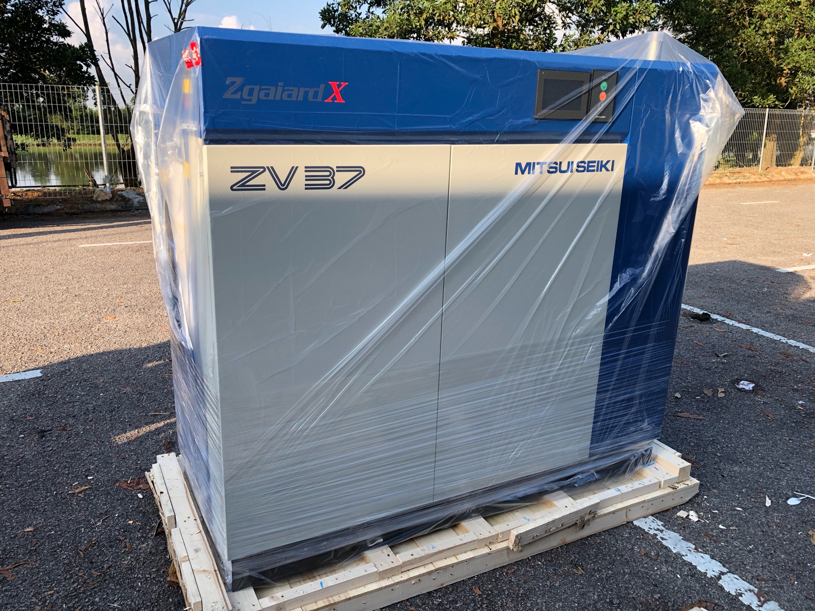 New Mitsui Seiki Air Compressor ZV37 