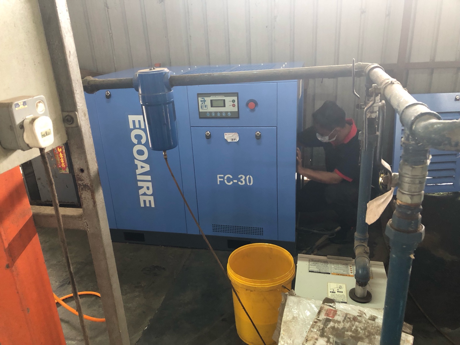 Service Ecoaire Screw Compressor FC-30